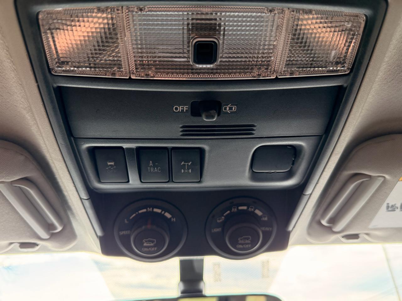 Toyota 4Runner 4WD 4dr V6 Trail Premium (Natl) 2016