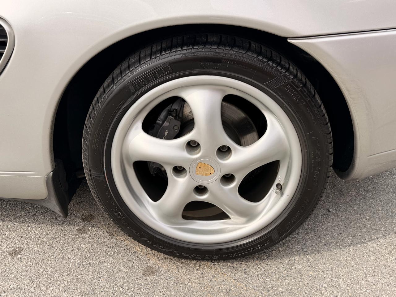 Porsche Boxster 2dr Roadster Manual 2000