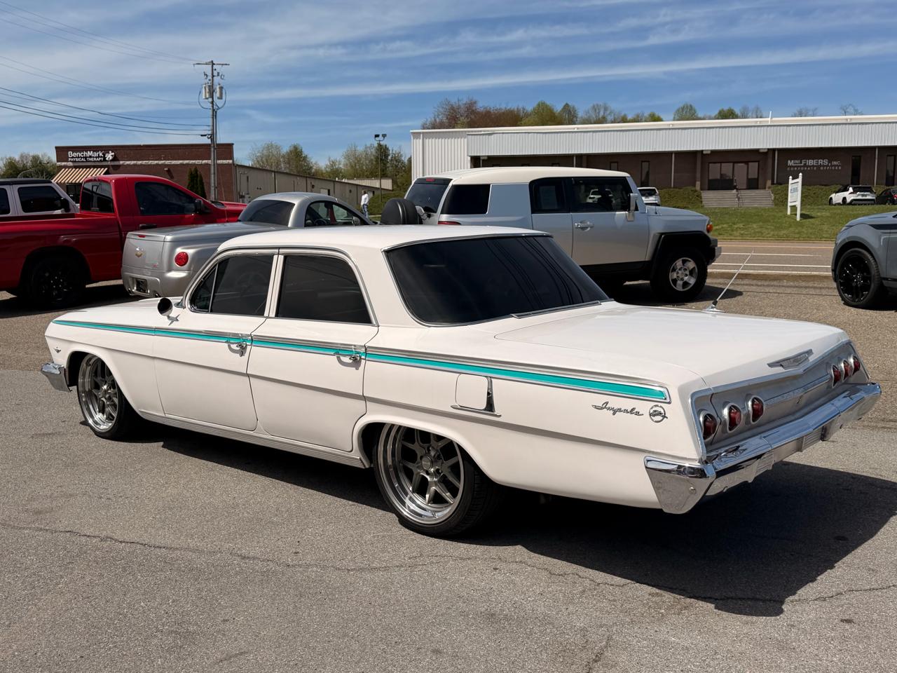 Chevrolet Impala 4dr Base Sdn 1962