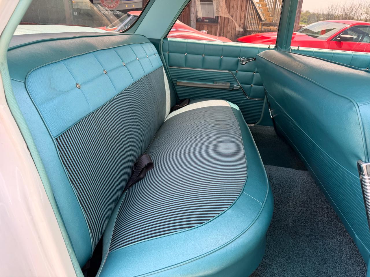 Chevrolet Impala 4dr Base Sdn 1962