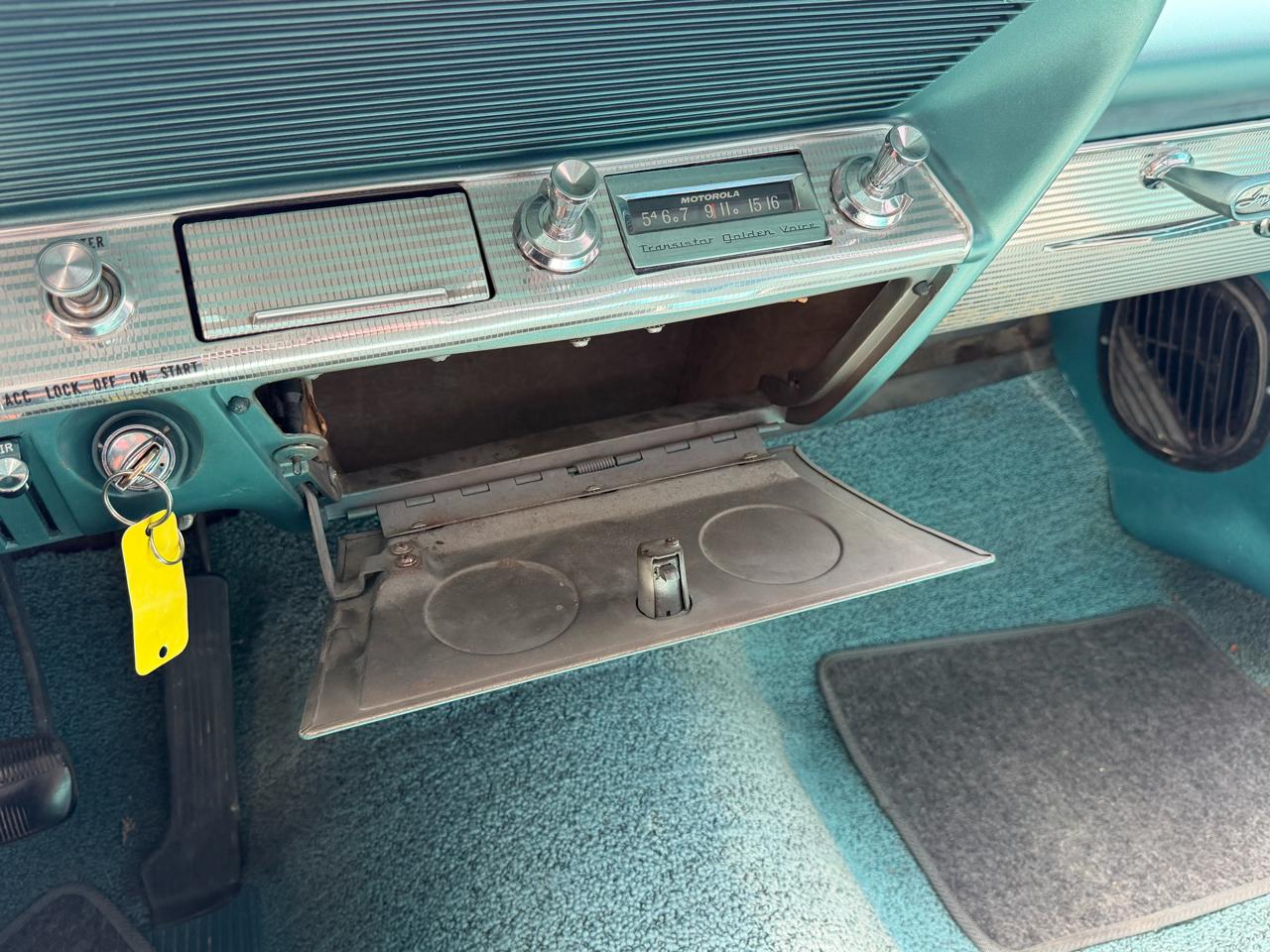 Chevrolet Impala 4dr Base Sdn 1962