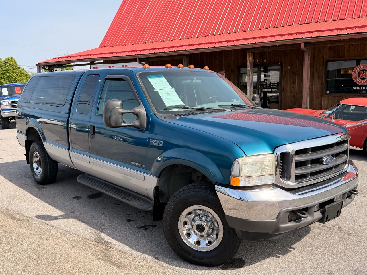 2002 Ford Super Duty F-250 Supercab 142" Lariat 4WD