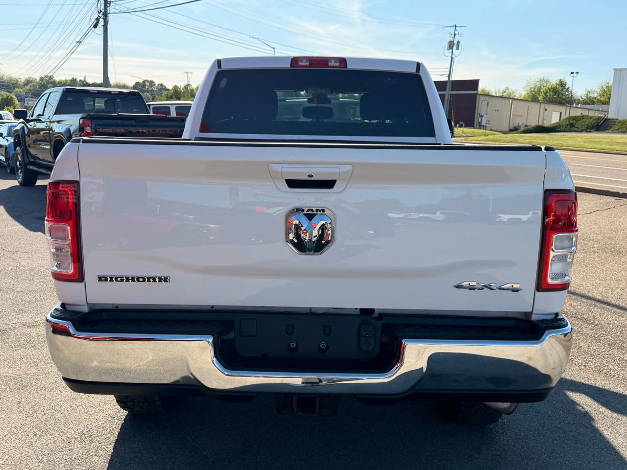 RAM 2500 Big Horn 4x4 Crew Cab 6'4" Box 2021