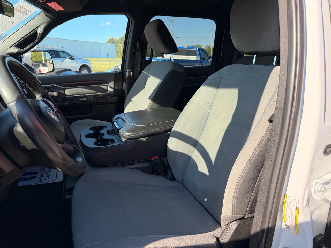 RAM 2500 Big Horn 4x4 Crew Cab 6'4" Box 2021