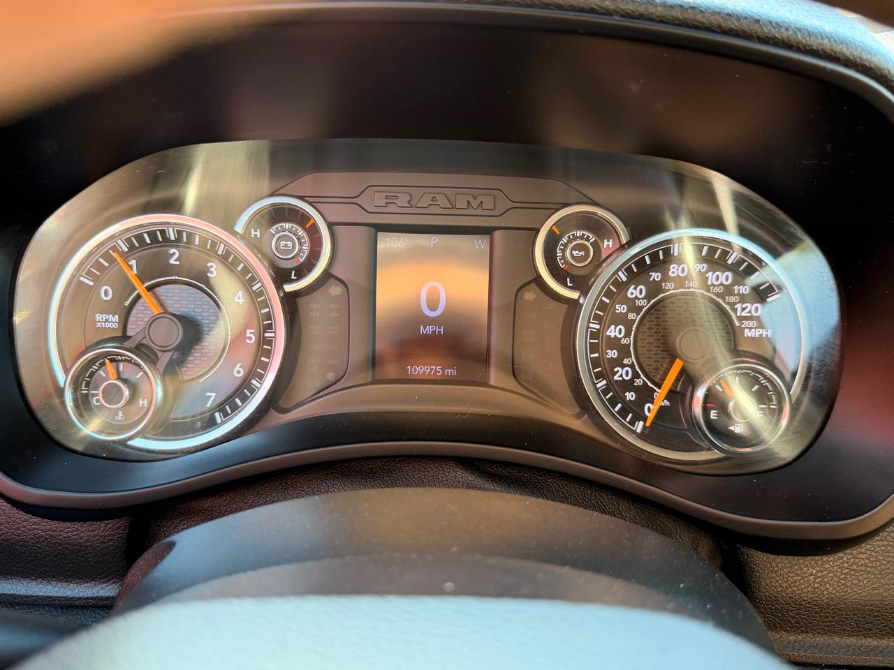 RAM 2500 Big Horn 4x4 Crew Cab 6'4" Box 2021