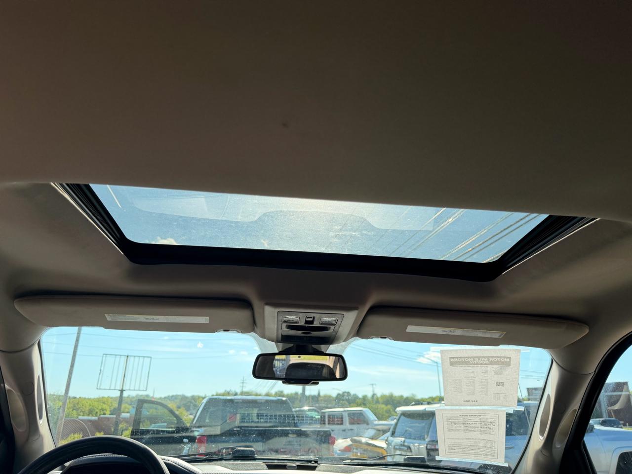 RAM 2500 4WD Mega Cab 160.5" Laramie 2014