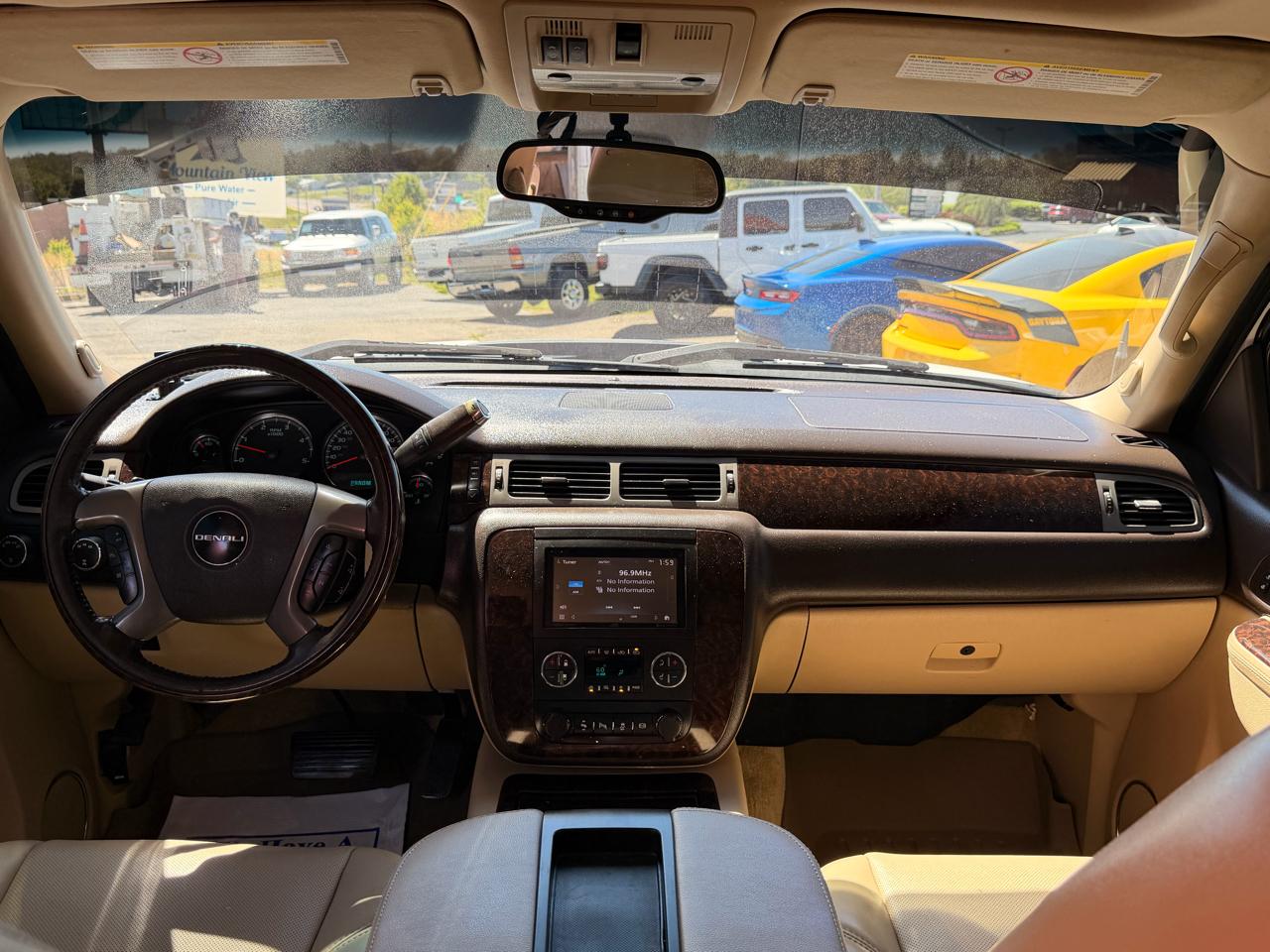 GMC Sierra 2500HD 4WD Crew Cab 153.7" Denali 2013