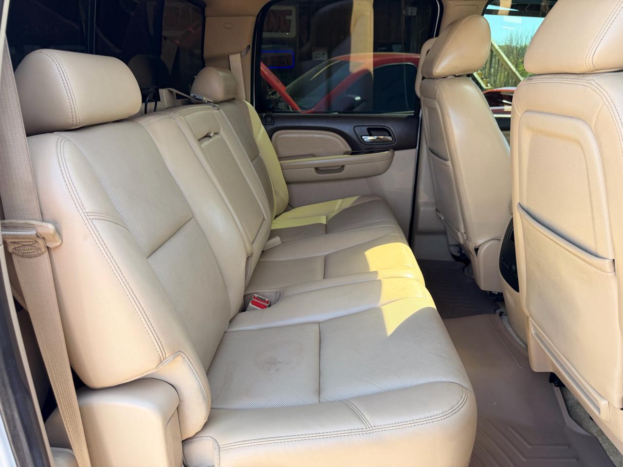 GMC Sierra 2500HD 4WD Crew Cab 153.7" Denali 2013