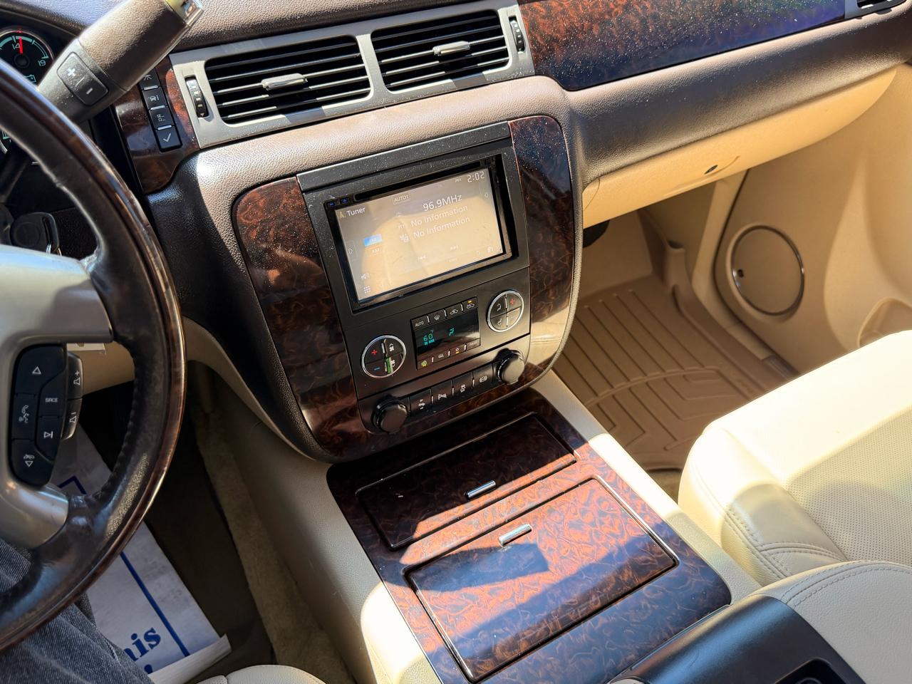 GMC Sierra 2500HD 4WD Crew Cab 153.7" Denali 2013