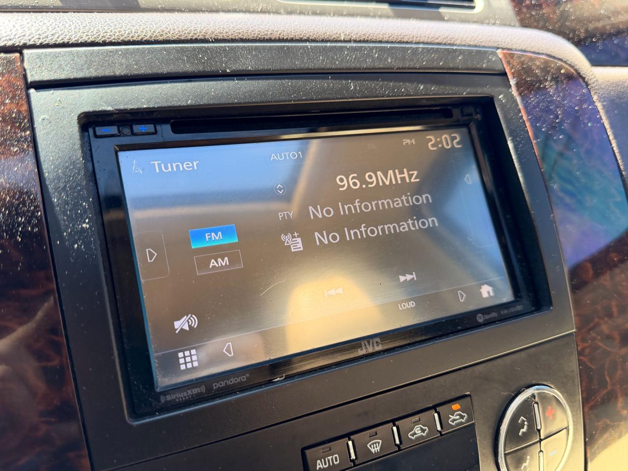 GMC Sierra 2500HD 4WD Crew Cab 153.7" Denali 2013