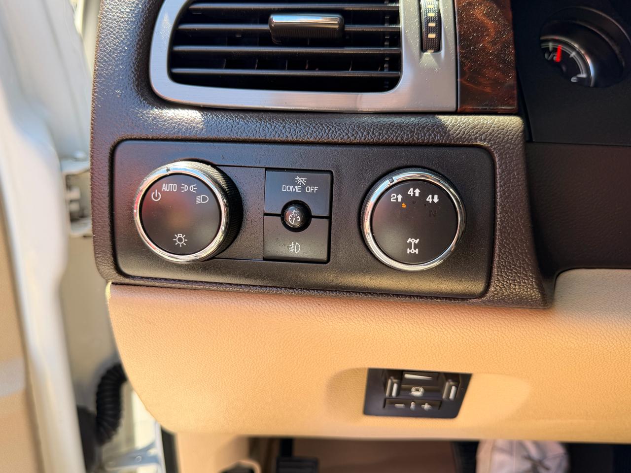 GMC Sierra 2500HD 4WD Crew Cab 153.7" Denali 2013