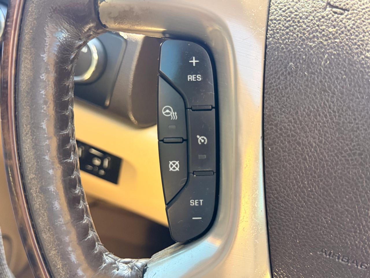 GMC Sierra 2500HD 4WD Crew Cab 153.7" Denali 2013