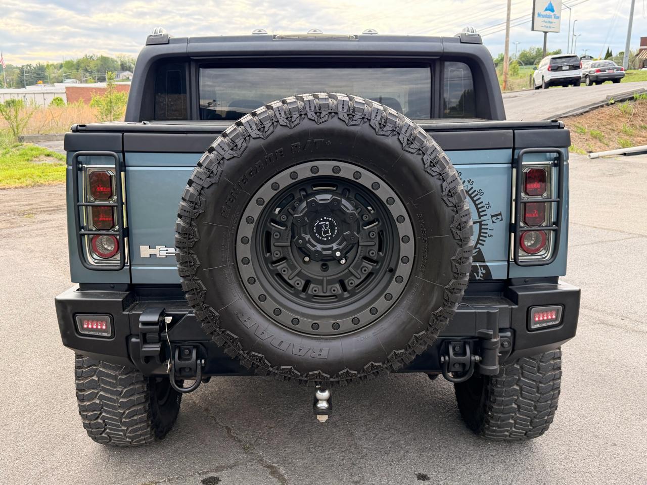 HUMMER H2 4dr Wgn 4WD SUT 2006