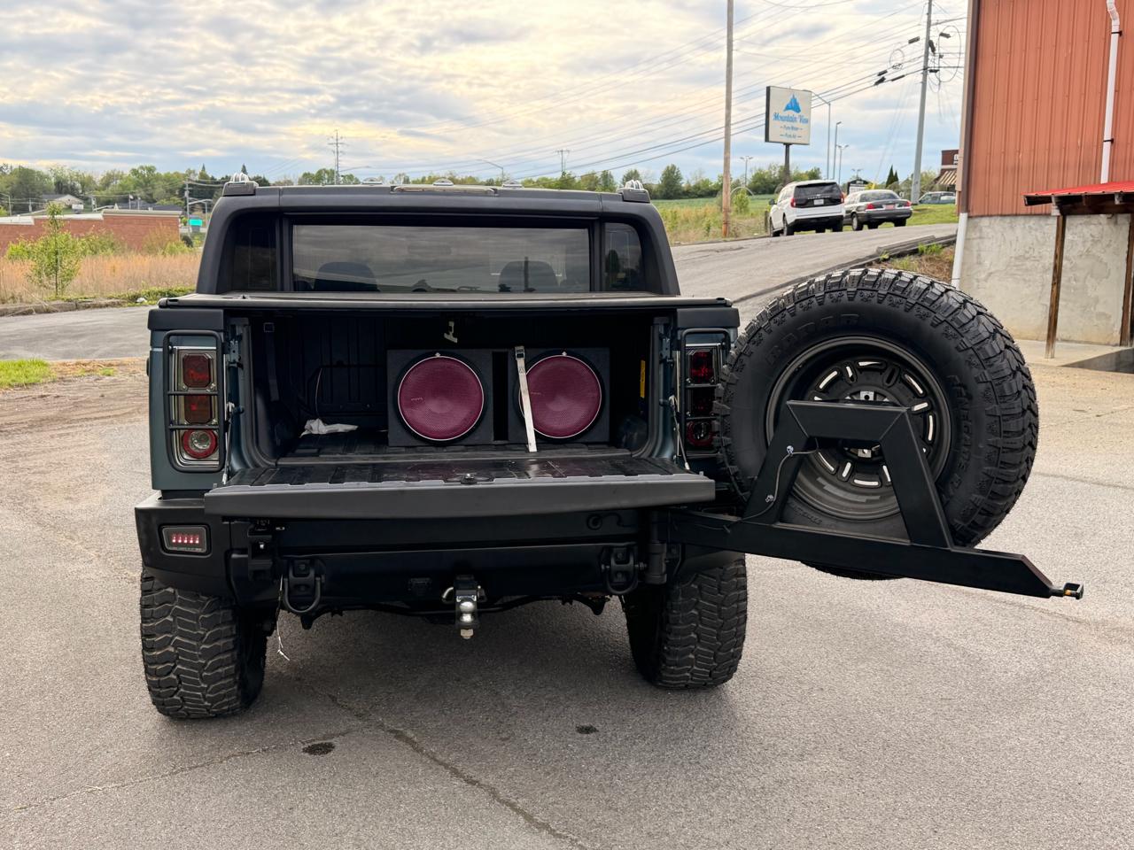 HUMMER H2 4dr Wgn 4WD SUT 2006