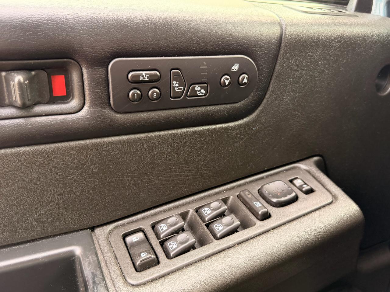 HUMMER H2 4dr Wgn 4WD SUT 2006