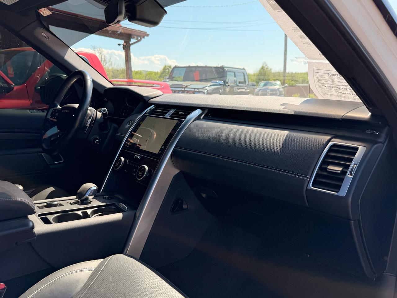 Land Rover Discovery P300 S R-Dynamic 2021