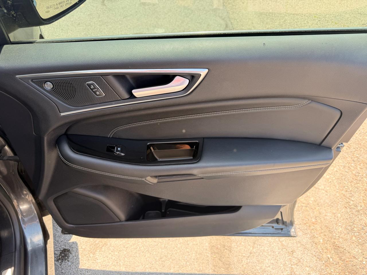 Ford Edge Titanium FWD 2020