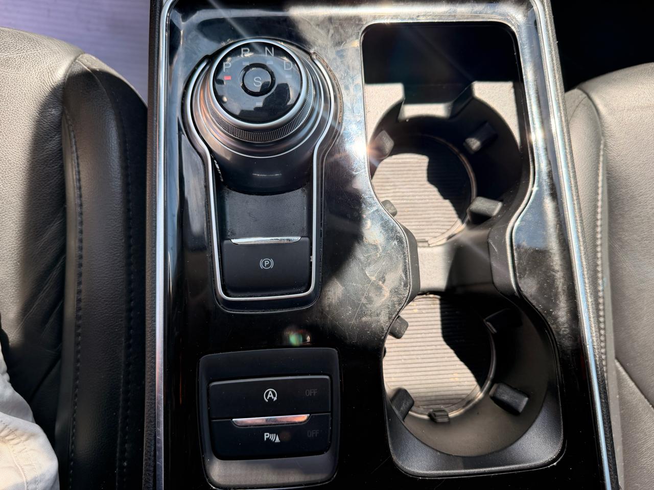 Ford Edge Titanium FWD 2020