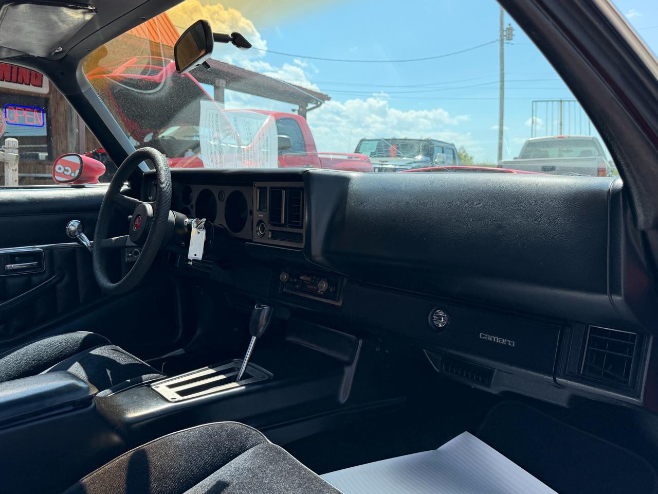 Chevrolet Camaro 2dr Coupe 1981