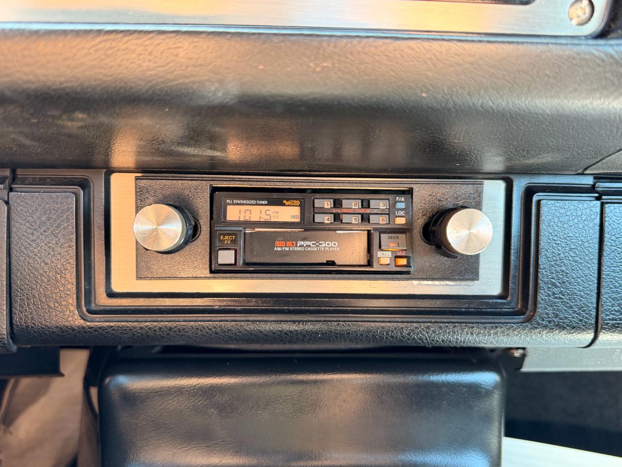 Chevrolet Camaro 2dr Coupe 1981