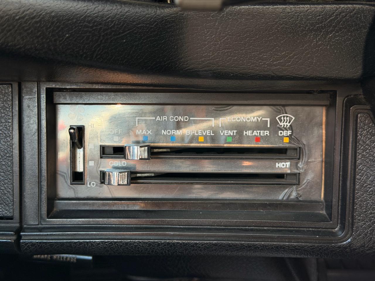 Chevrolet Camaro 2dr Coupe 1981