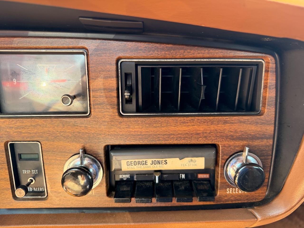 Buick Riviera 2dr Coupe 1973