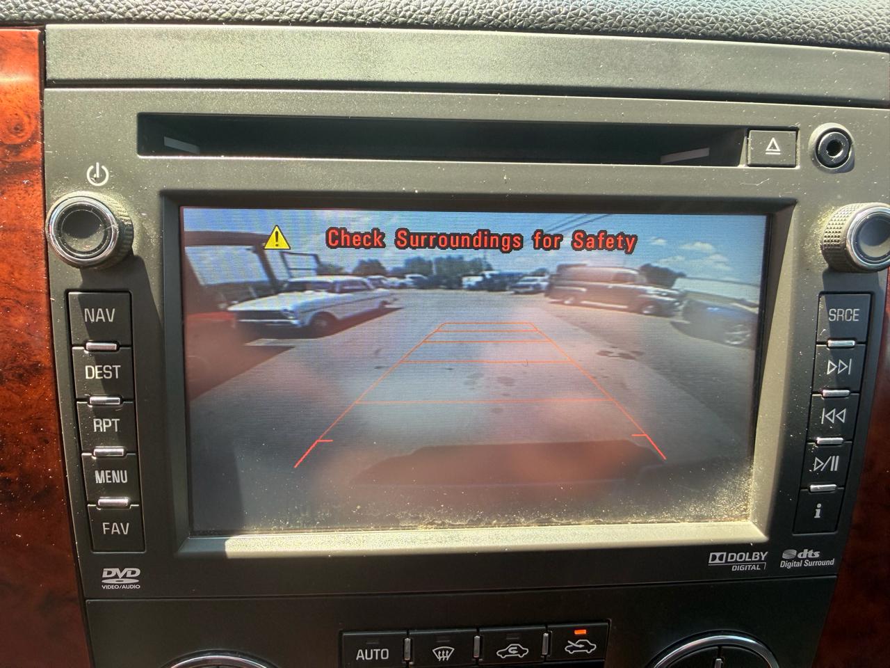 Chevrolet Avalanche Black Diamond LTZ 4D SUV 4WD 2013