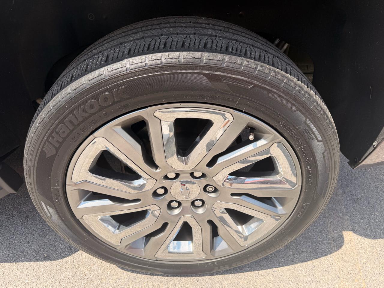 Chevrolet Tahoe 4WD 4dr LT 2017