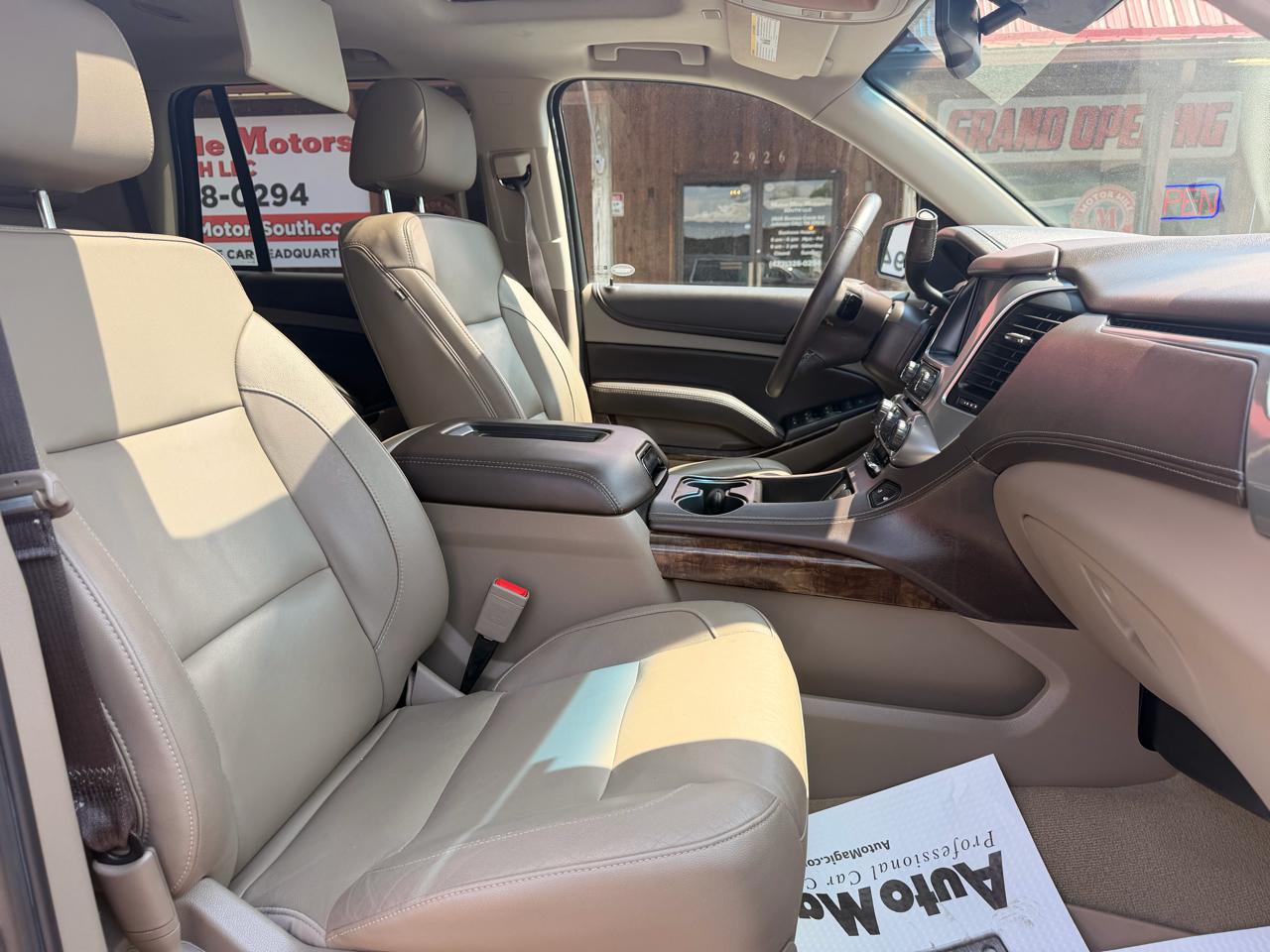 Chevrolet Tahoe 4WD 4dr LT 2017