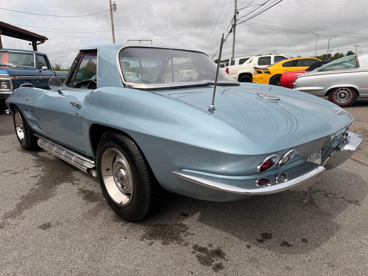 Chevrolet Corvette Stingray Convertible  1964
