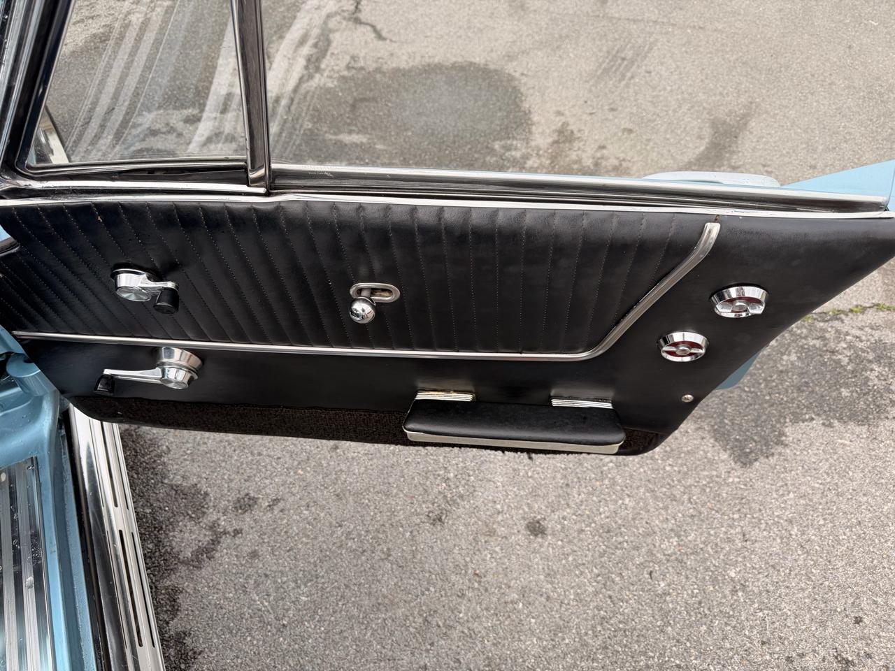 Chevrolet Corvette Stingray Convertible  1964