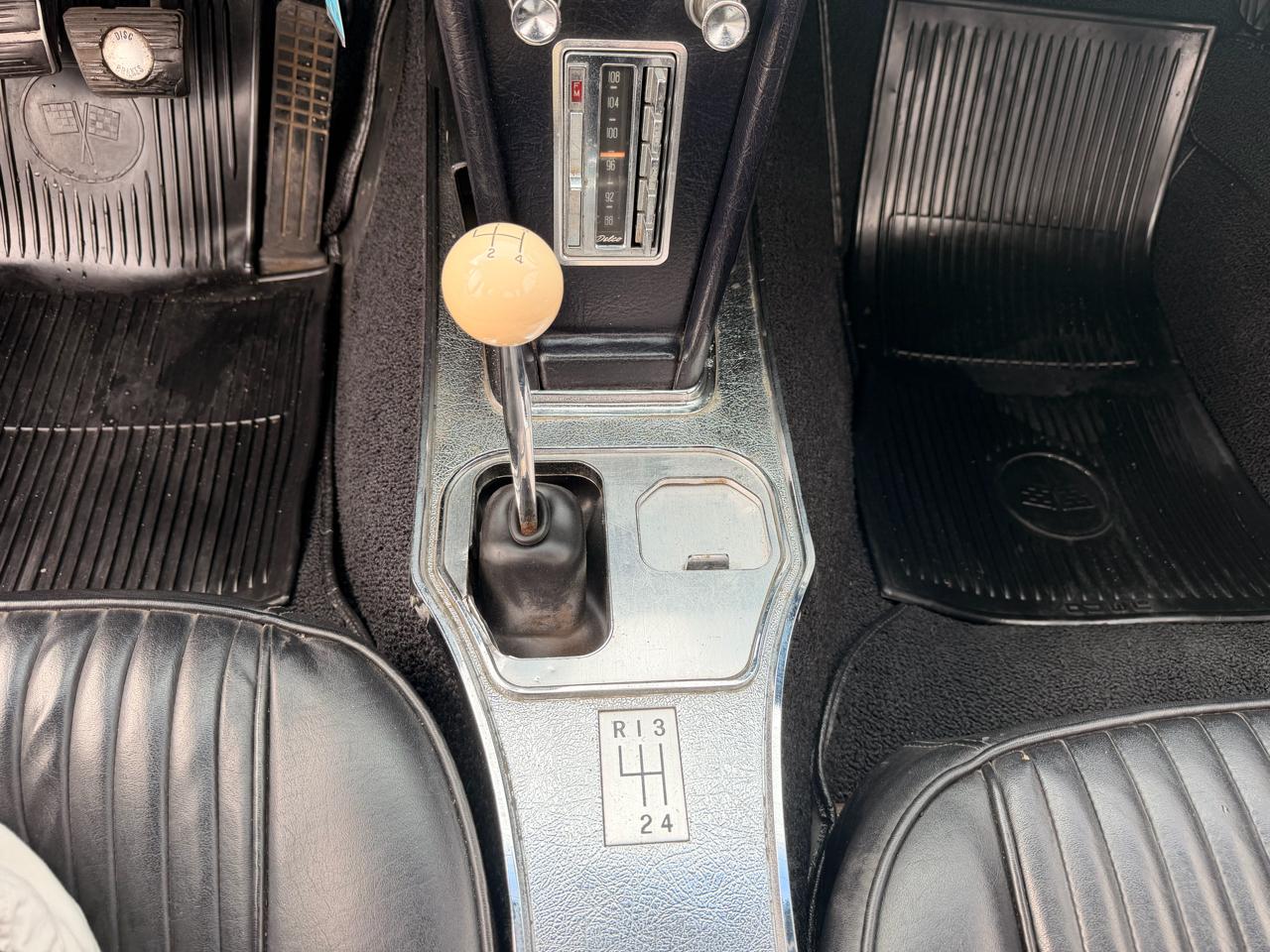 Chevrolet Corvette Stingray Convertible  1964