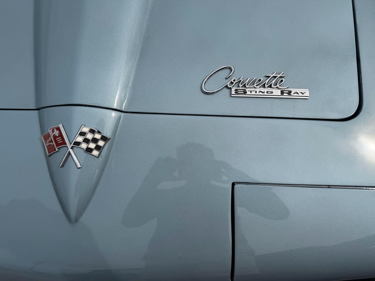 Chevrolet Corvette Stingray Convertible  1964