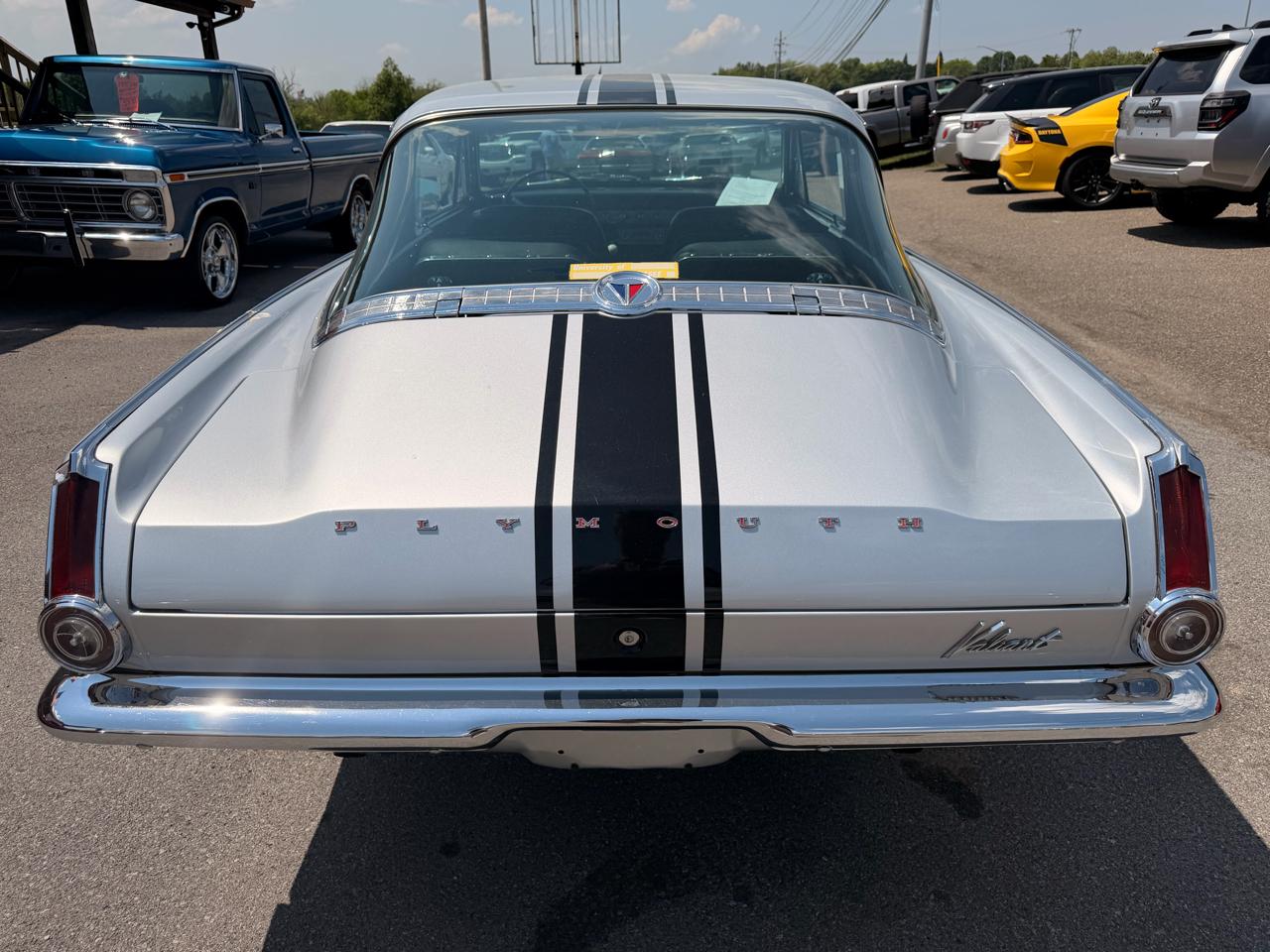 Plymouth Barracuda  1964