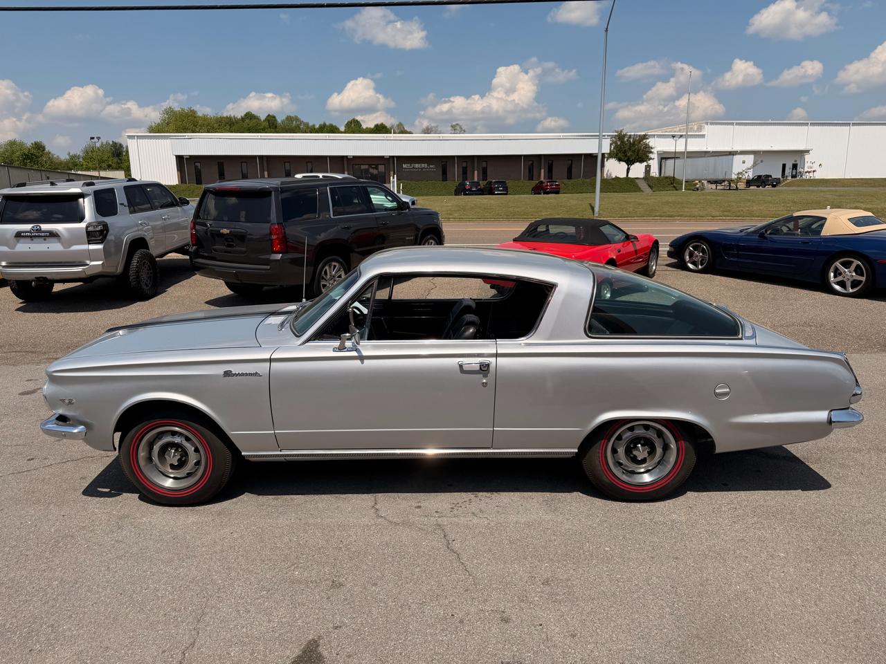Plymouth Barracuda  1964