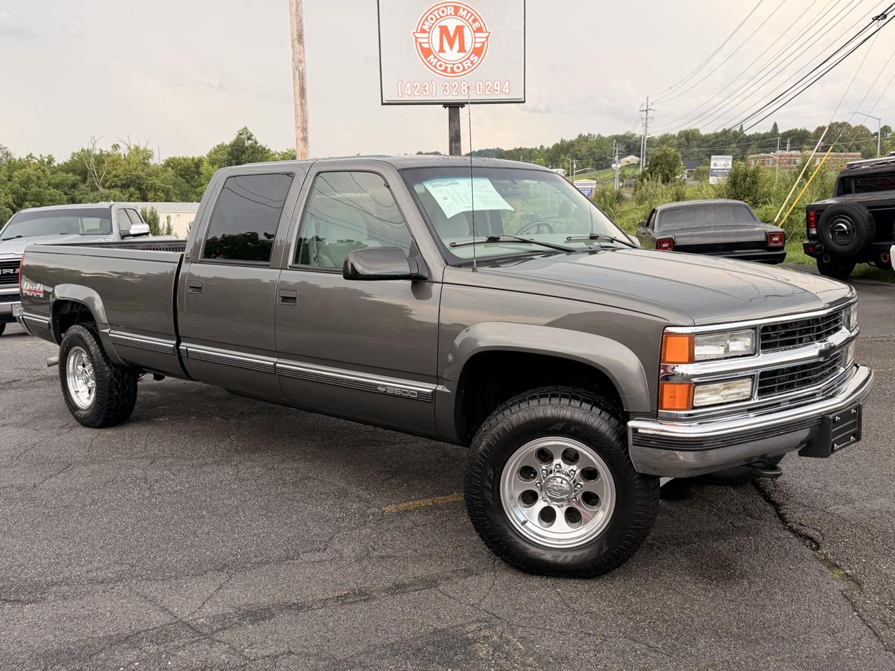 2000 Chevrolet C/K 3500 Crew Cab 4dr 168.5" WB 4WD