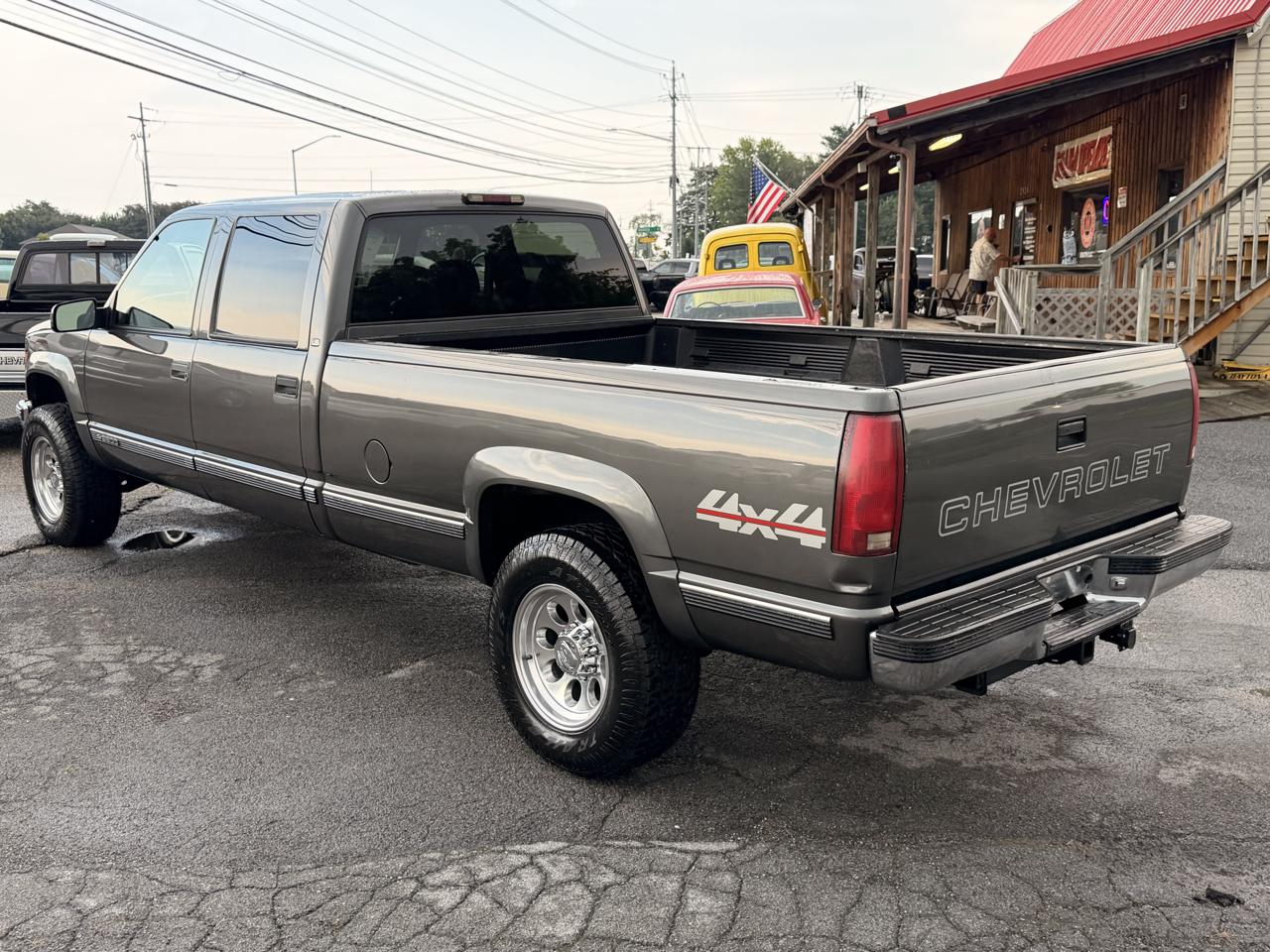 Chevrolet C/K 3500 Crew Cab 4dr 168.5" WB 4WD 2000