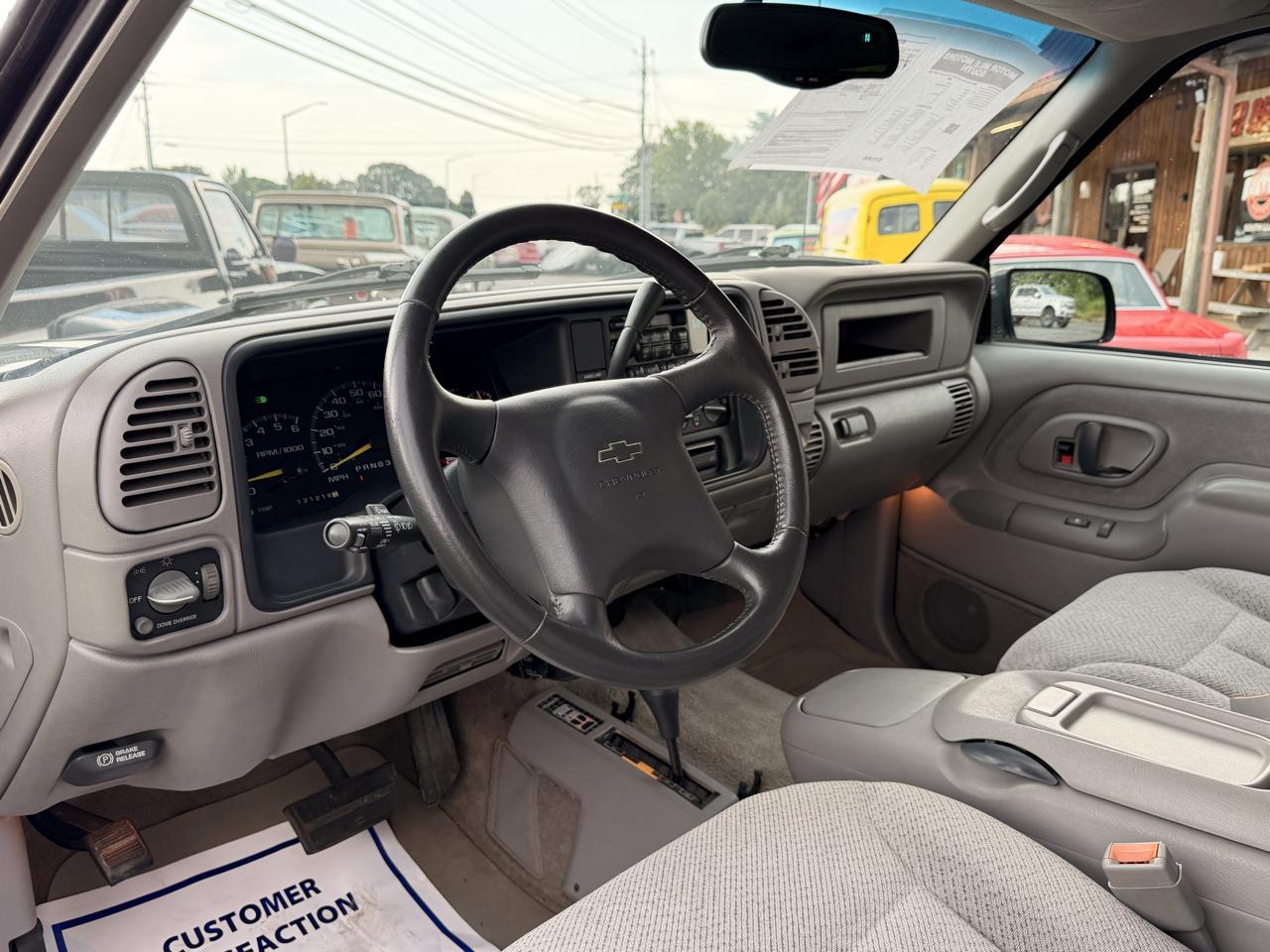 Chevrolet C/K 3500 Crew Cab 4dr 168.5" WB 4WD 2000