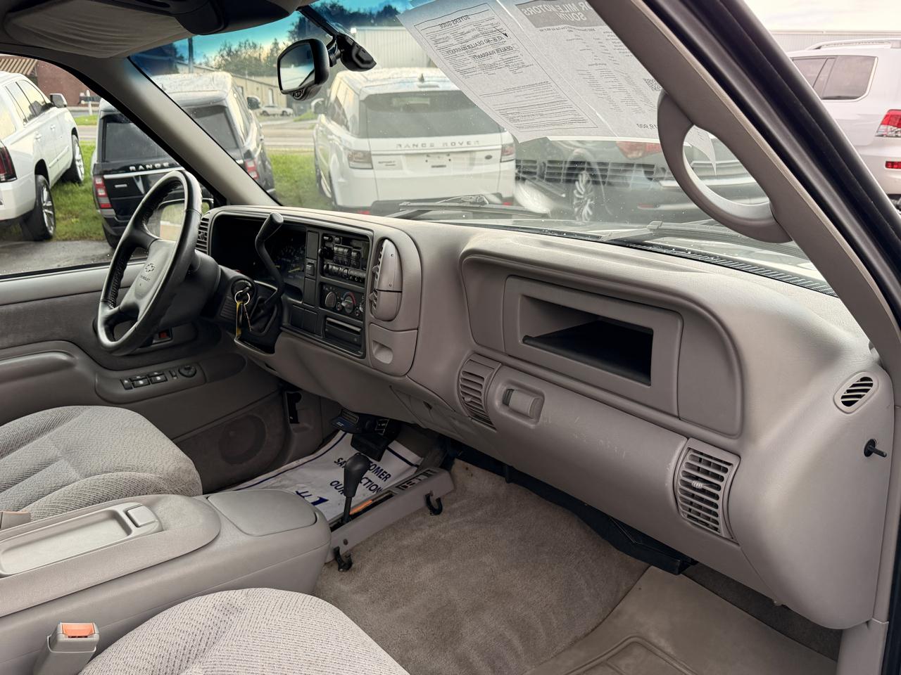 Chevrolet C/K 3500 Crew Cab 4dr 168.5" WB 4WD 2000