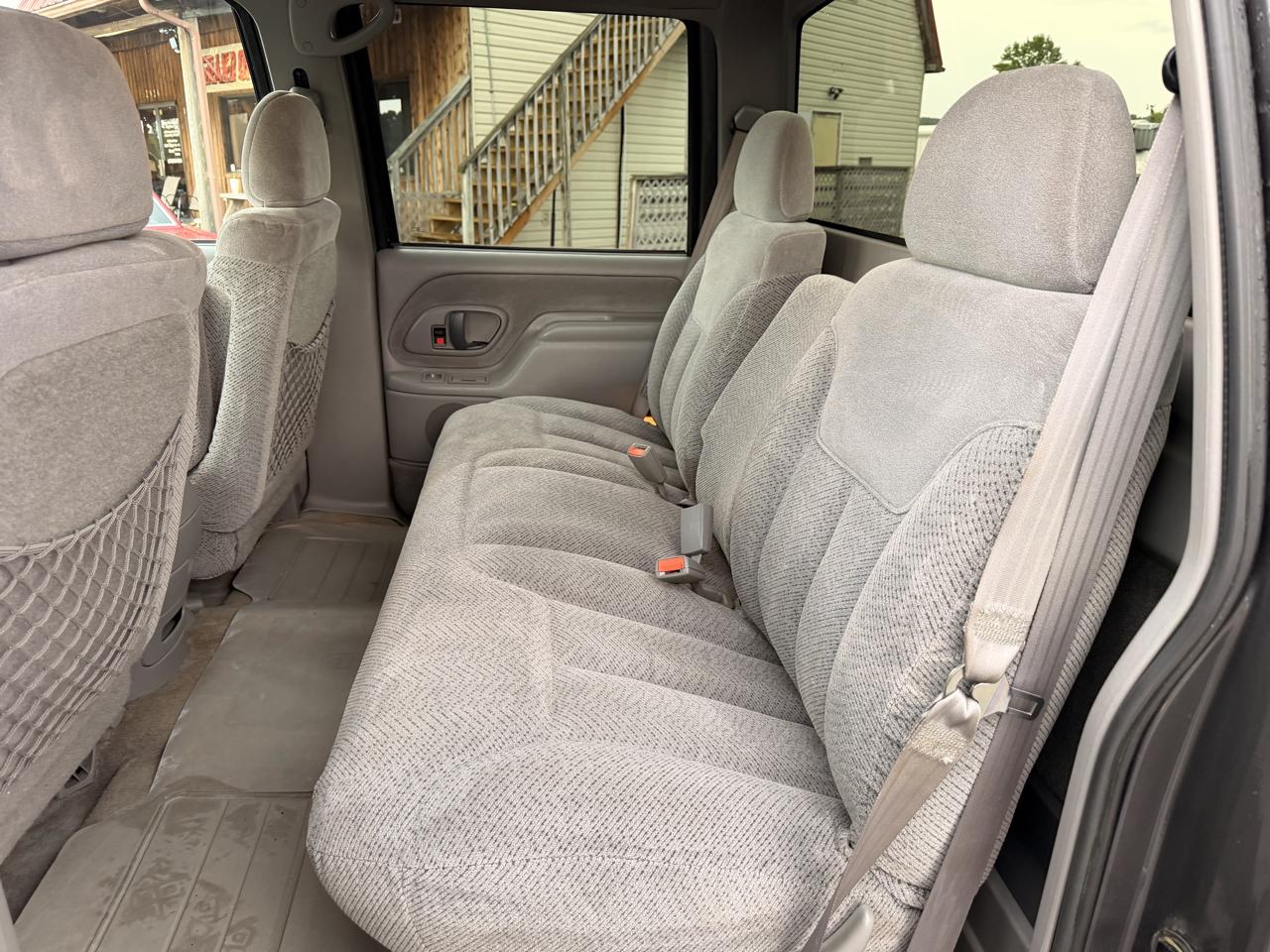 Chevrolet C/K 3500 Crew Cab 4dr 168.5" WB 4WD 2000