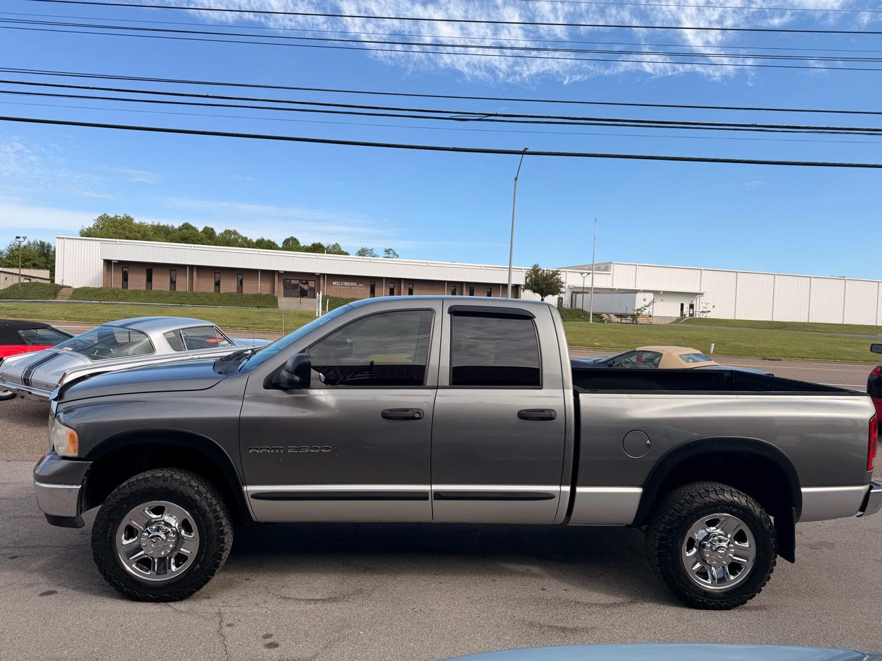 Dodge Ram 2500 4dr Quad Cab 140.5" WB 4WD SLT 2005
