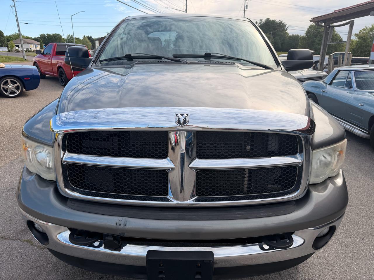 Dodge Ram 2500 4dr Quad Cab 140.5" WB 4WD SLT 2005