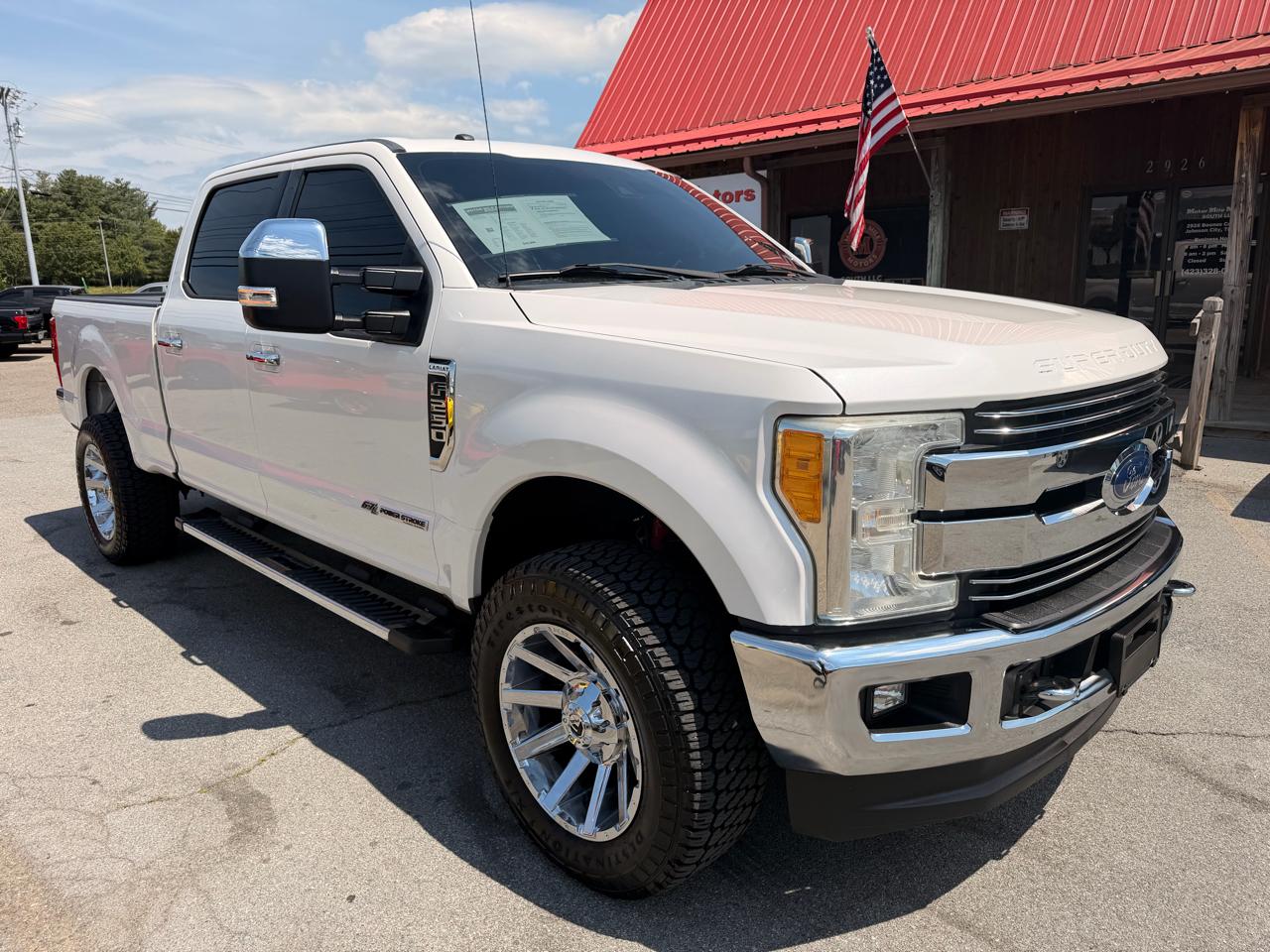 Ford Super Duty F-250 SRW Lariat 4WD Crew Cab 6.75' Box 2017