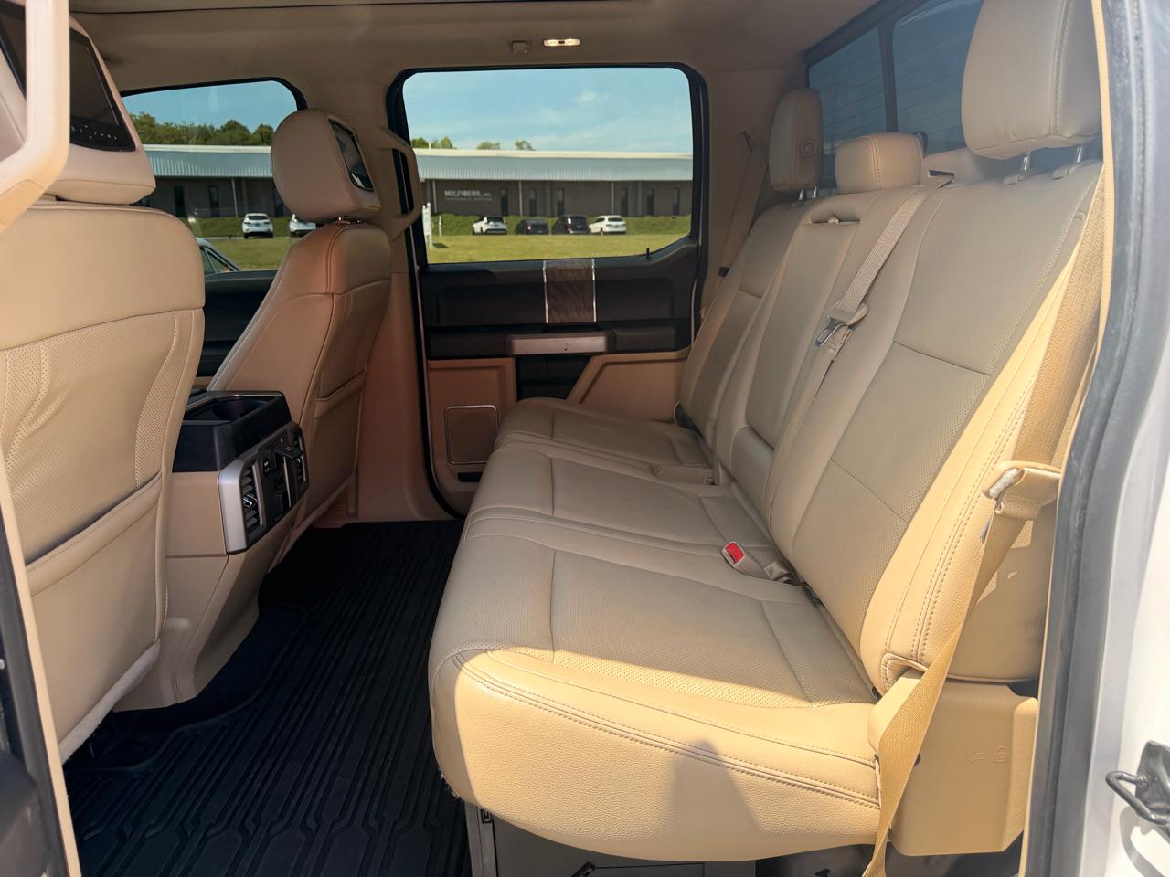 Ford Super Duty F-250 SRW Lariat 4WD Crew Cab 6.75' Box 2017