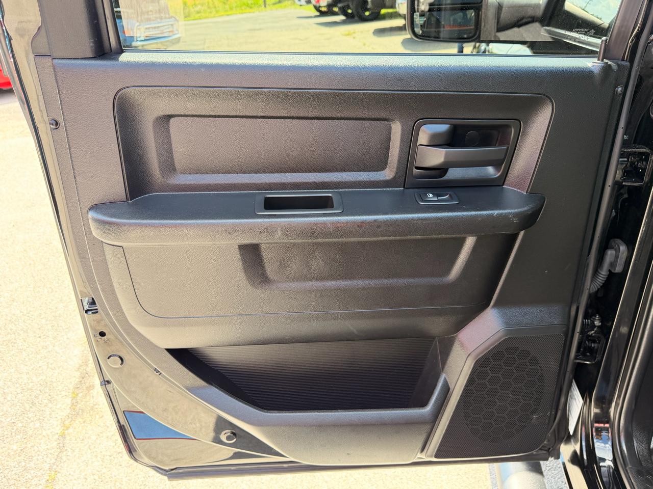 RAM 3500 Chassis Cab Tradesman 4WD Crew Cab 60" CA 172.4" WB 2024