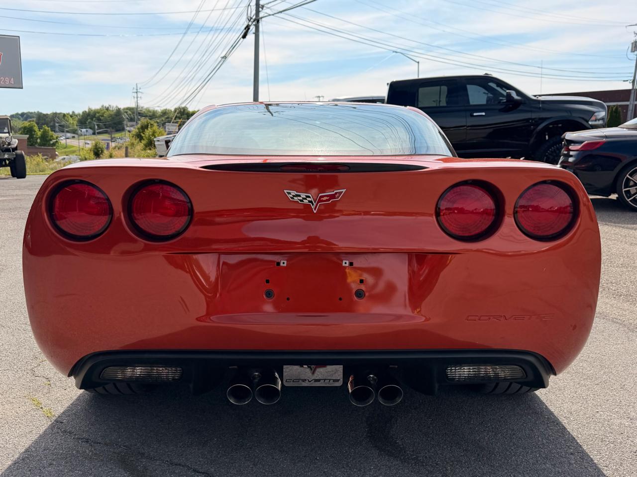 Chevrolet Corvette 2dr Cpe 2005
