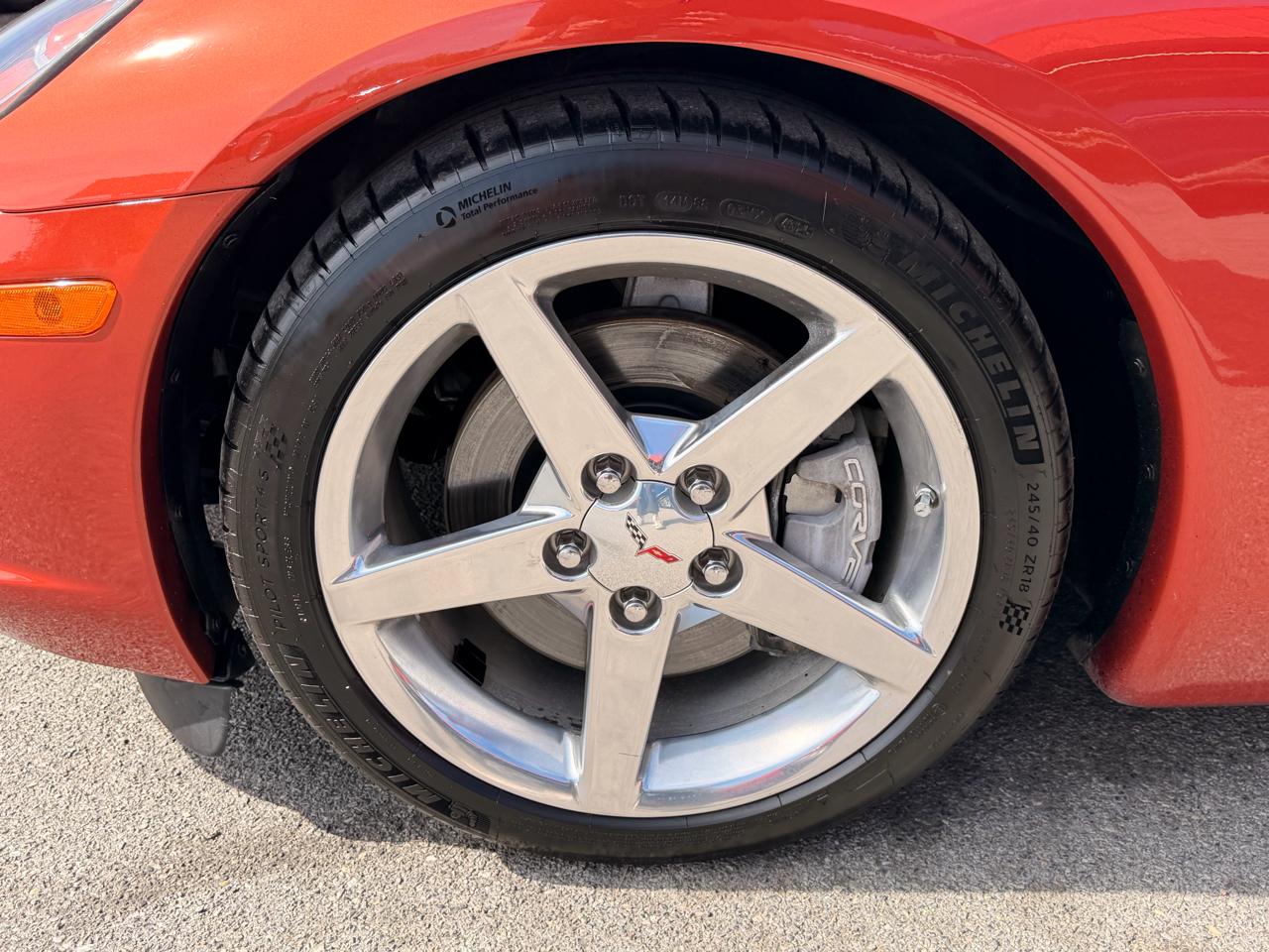Chevrolet Corvette 2dr Cpe 2005