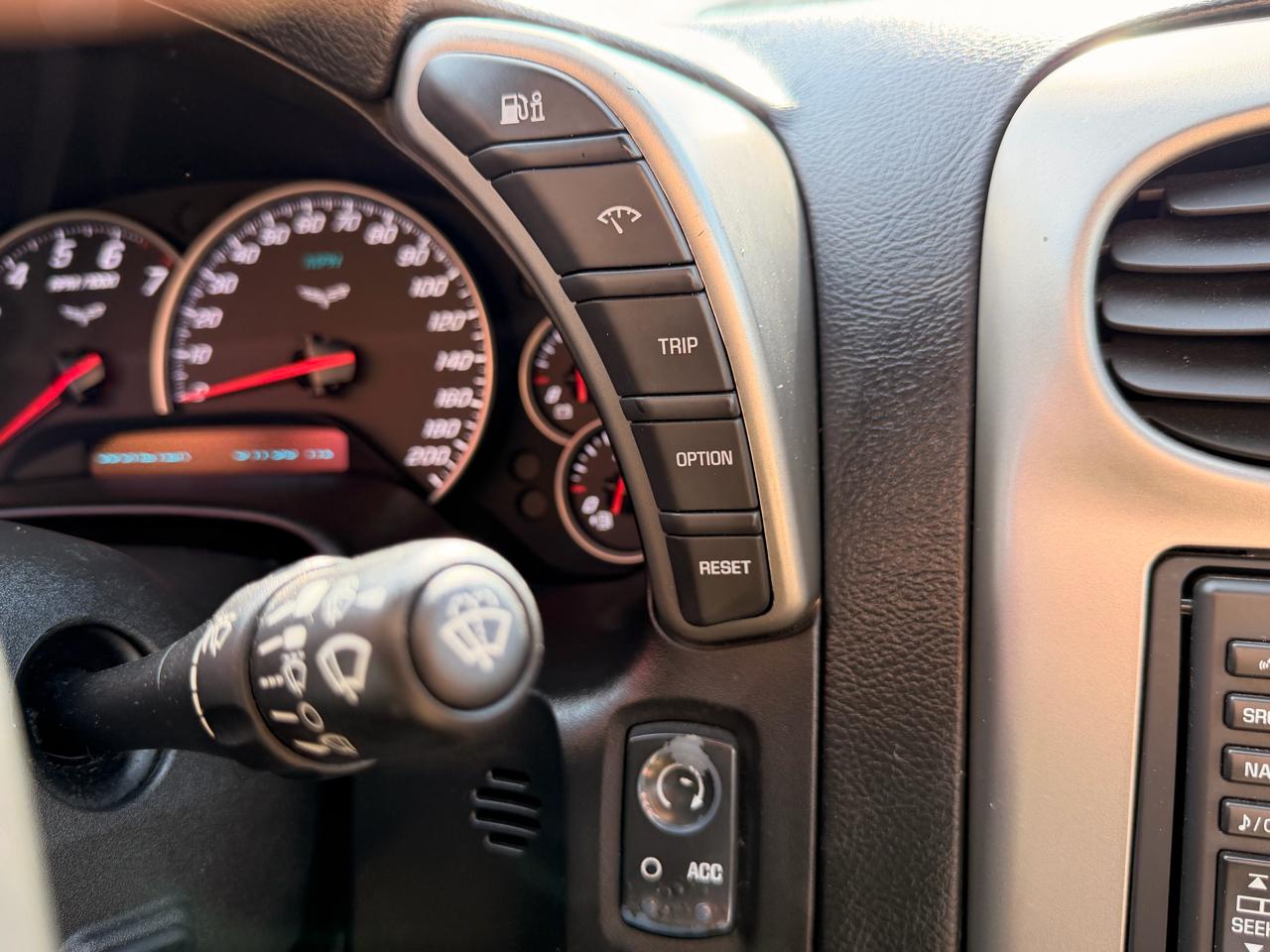 Chevrolet Corvette 2dr Cpe 2005
