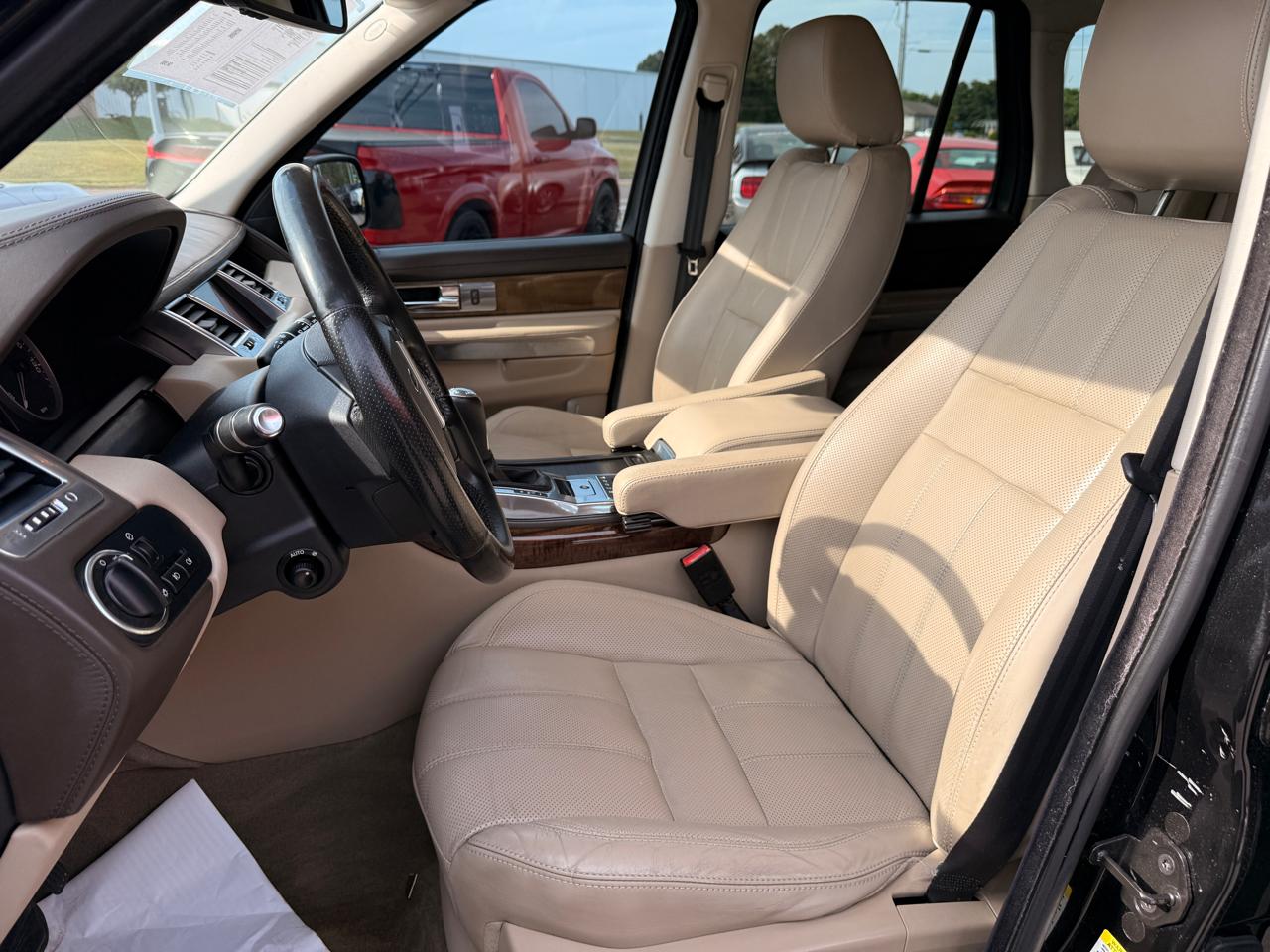 Land Rover Range Rover Sport 4WD 4dr HSE LUX 2013