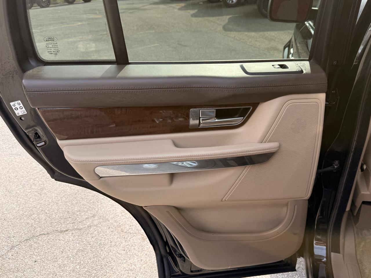 Land Rover Range Rover Sport 4WD 4dr HSE LUX 2013
